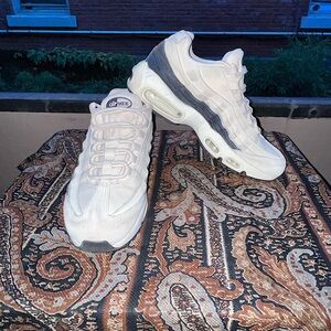 Nike Air Max '95 Premiums